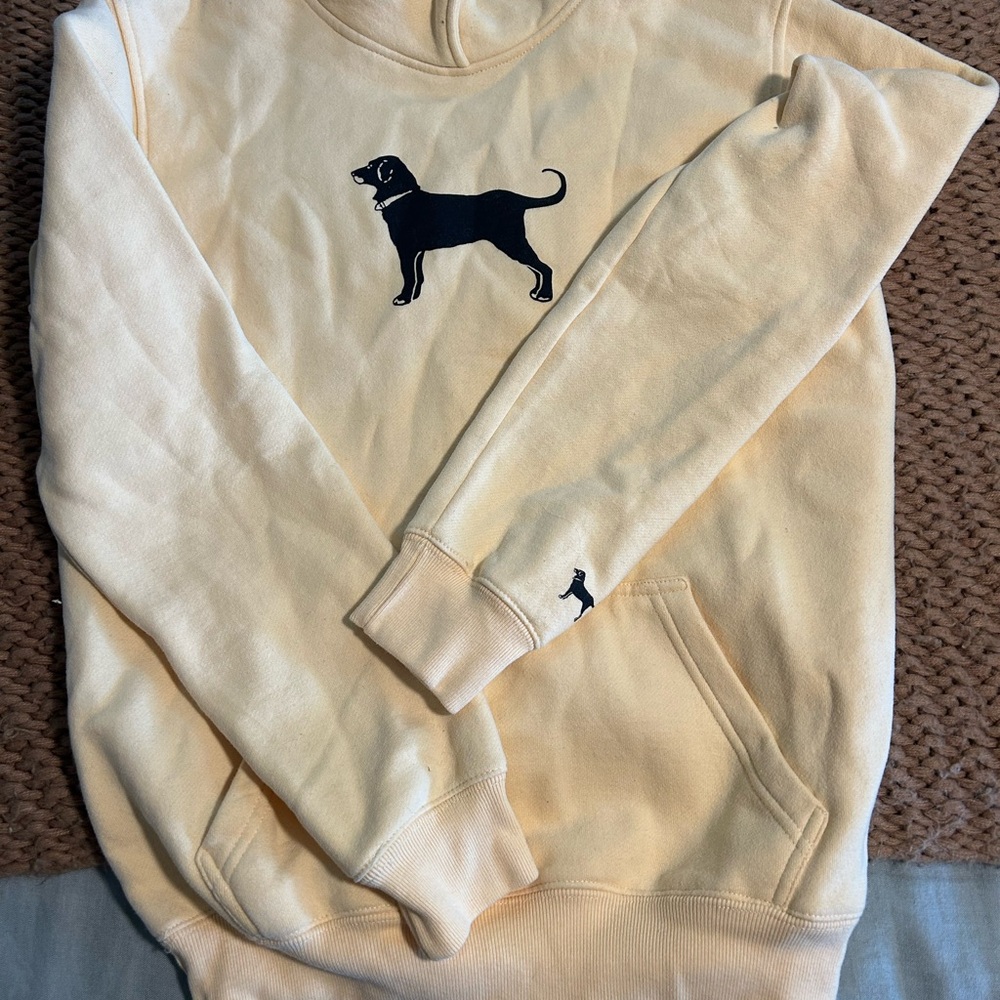 Black dog classic fisherman sweatshirt